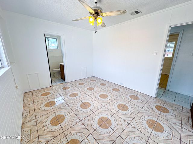 183 Ben Swain Drive, El Paso, TX 79915