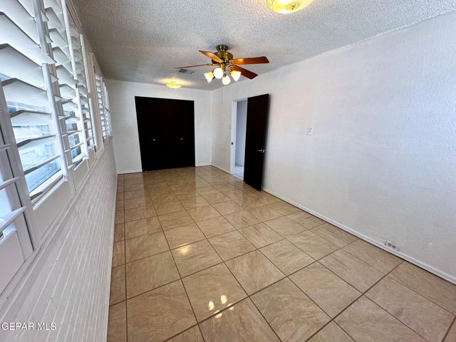 183 Ben Swain Drive, El Paso, TX 79915