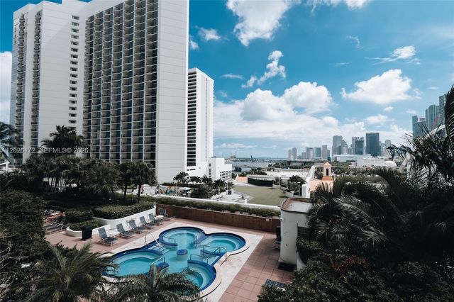 1717 N Bayshore Dr A-1253, Miami, FL 33132