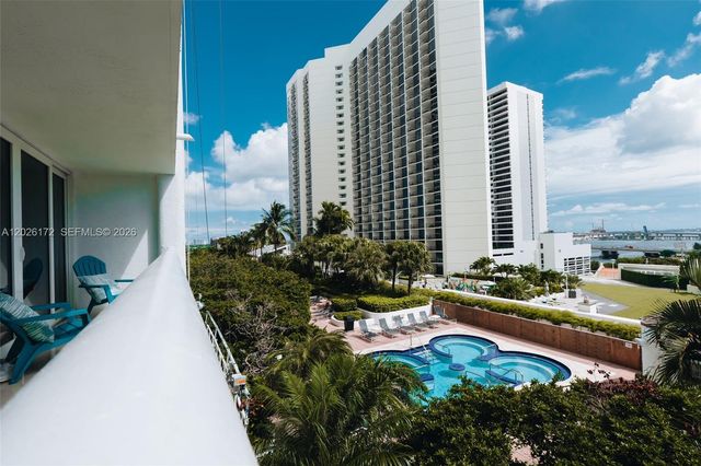 1717 N Bayshore Dr A-1253, Miami, FL 33132