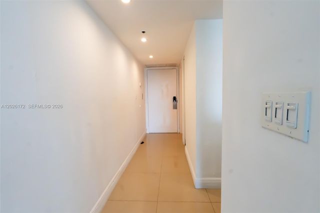 1717 N Bayshore Dr A-1253, Miami, FL 33132