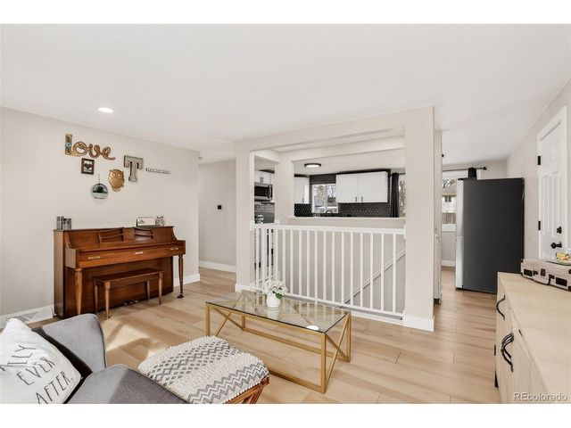 3222 Blackhawk Circle, Aurora, CO 80011