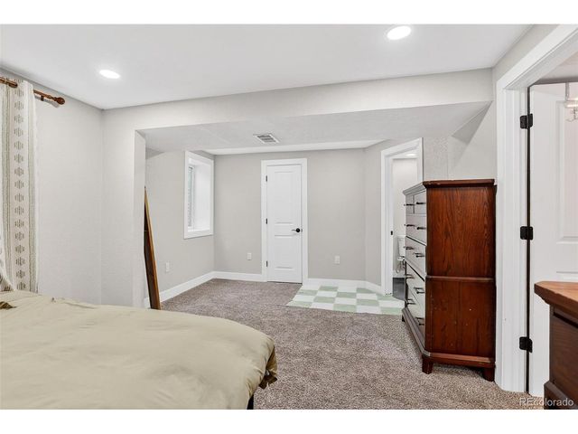 3222 Blackhawk Circle, Aurora, CO 80011