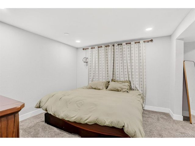 3222 Blackhawk Circle, Aurora, CO 80011