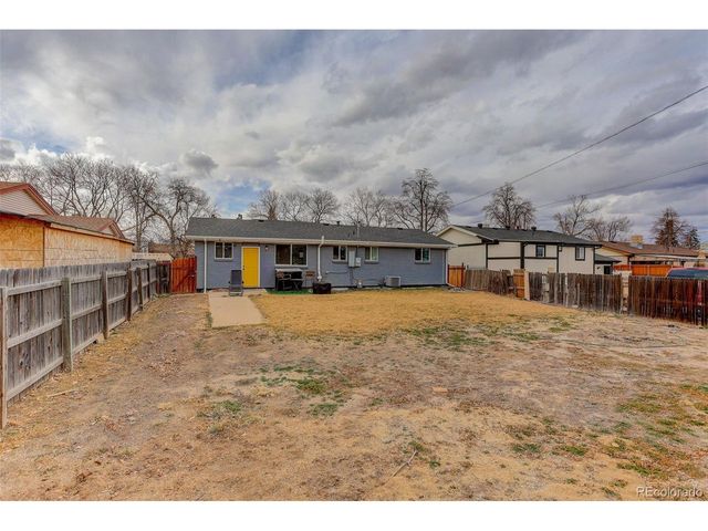 3222 Blackhawk Circle, Aurora, CO 80011