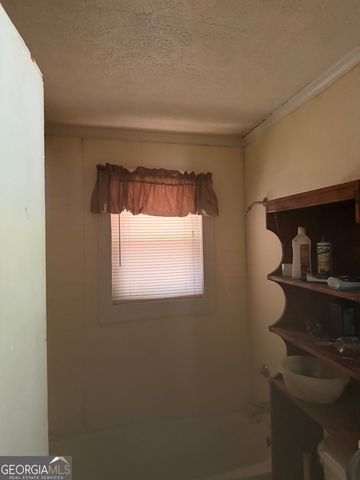 217 Glenn Street, Jackson, GA 30233