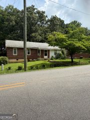 217 Glenn Street, Jackson, GA 30233