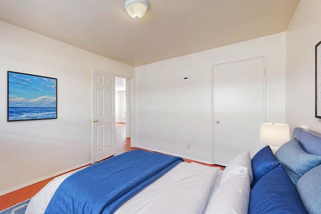 1033 Louisiana Boulevard SE, Albuquerque, NM 87108