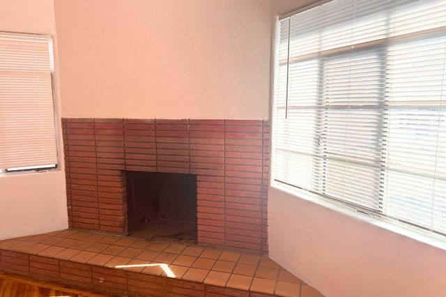 1033 Louisiana Boulevard SE, Albuquerque, NM 87108