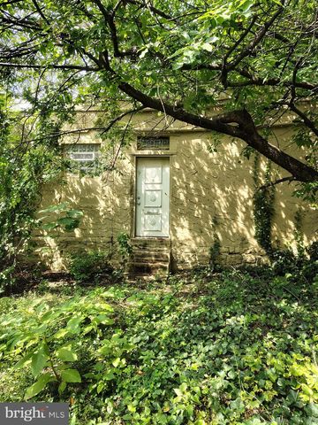 230 N 53RD ST, Philadelphia, PA 19139