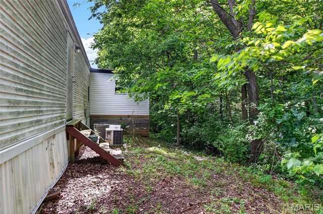 1203 Highway J, Troy, MO 63379