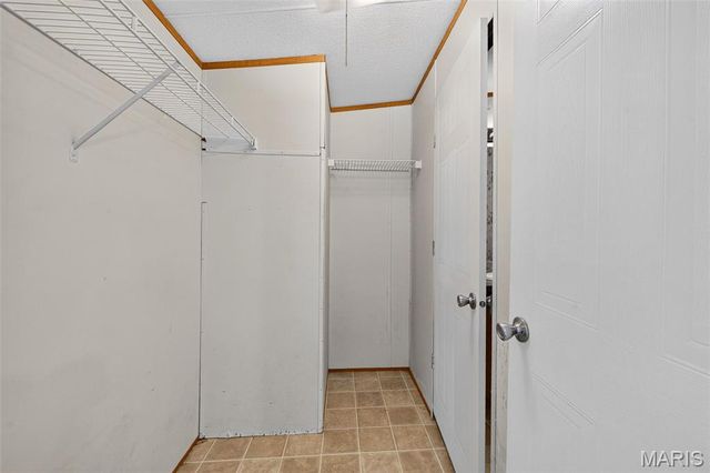 1203 Highway J, Troy, MO 63379