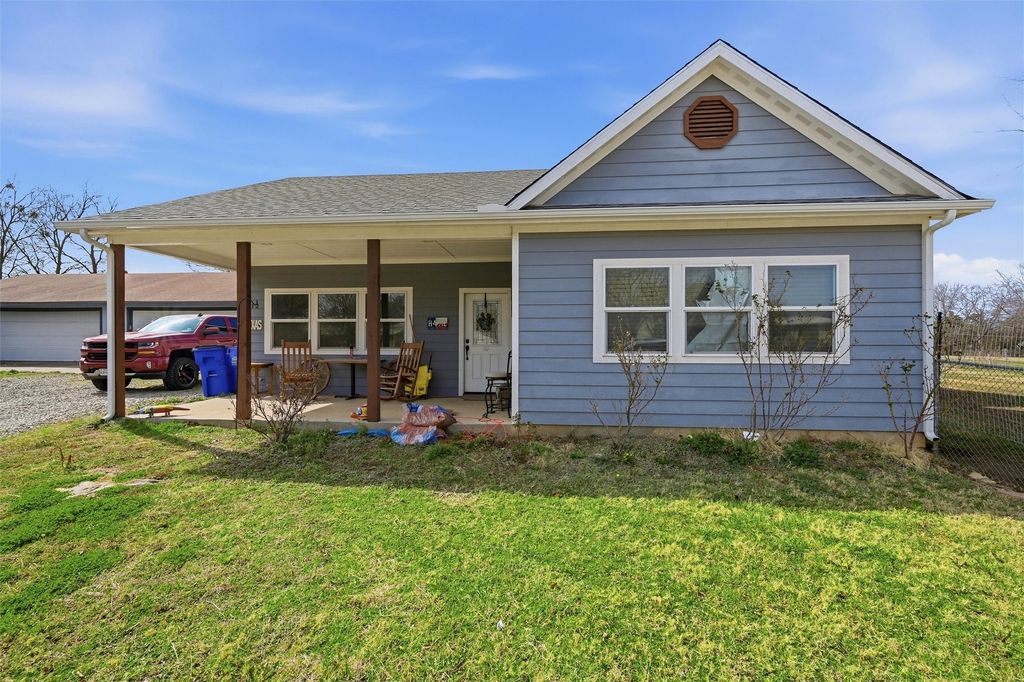 812 Quail Creek Circle, Pottsboro, TX 75076