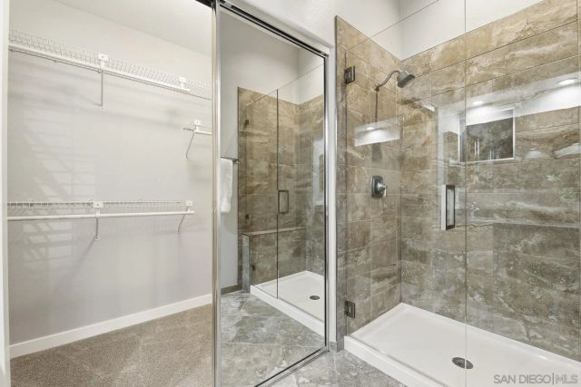 11908 Tivoli Park Row 7, San Diego, CA 92128