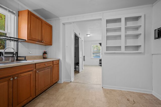 1155 Westfield Rd, Dickson, TN 37055