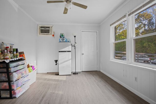 1155 Westfield Rd, Dickson, TN 37055