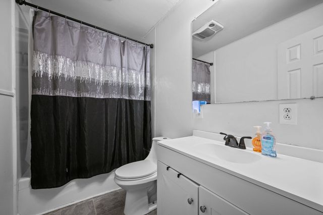 1155 Westfield Rd, Dickson, TN 37055