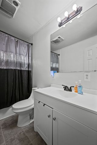 1155 Westfield Rd, Dickson, TN 37055