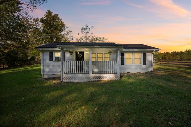 1155 Westfield Rd, Dickson, TN 37055