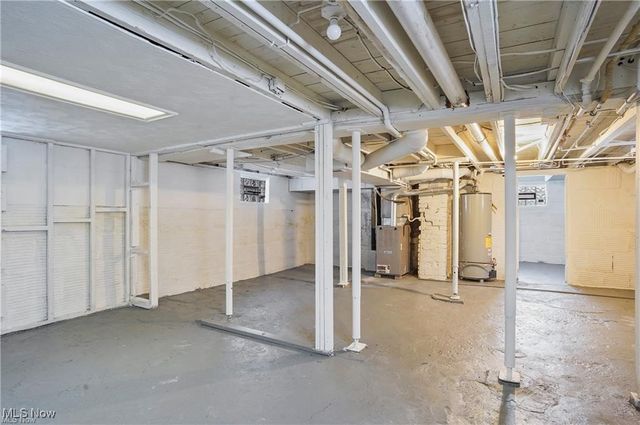 2226 26th Street SW, Akron, OH 44314