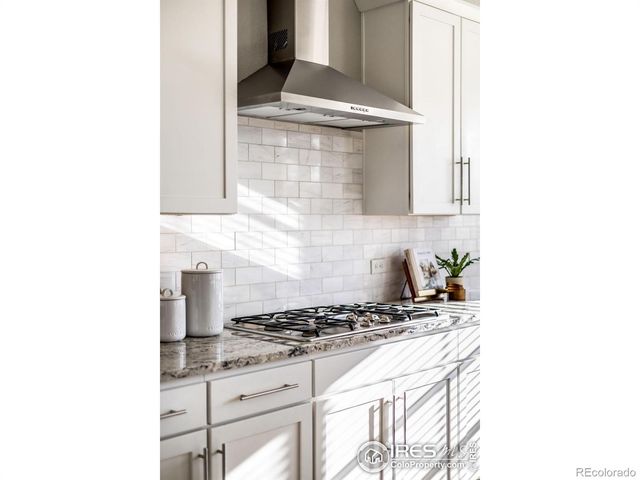 204 Horizon Avenue, Erie, CO 80516