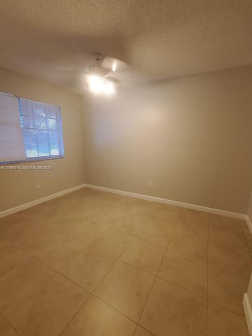 1851 NW 96th Ter 6C, Pembroke Pines, FL 33024