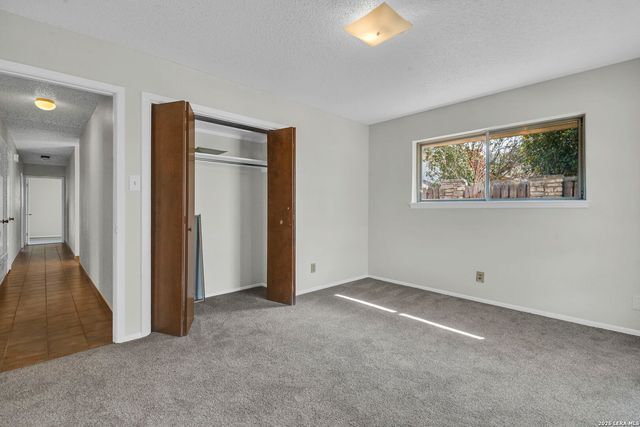 5606 rolling ridge, San Antonio, TX 78228