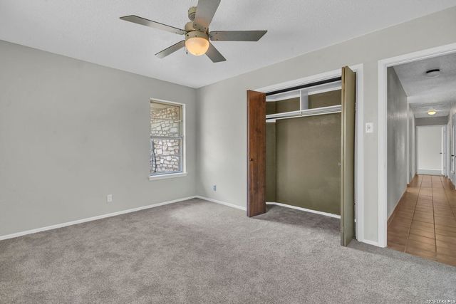 5606 rolling ridge, San Antonio, TX 78228