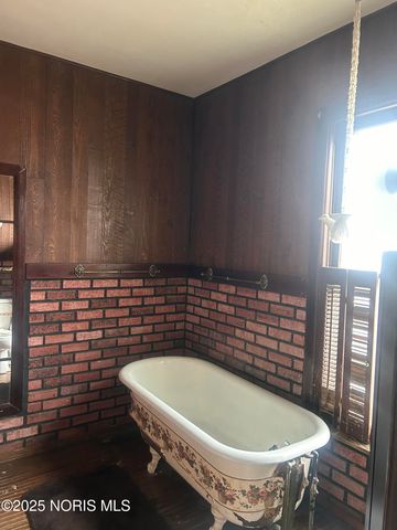 245 Plymouth Street, Toledo, OH 43605