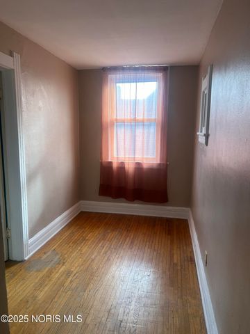 245 Plymouth Street, Toledo, OH 43605