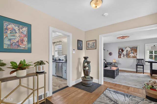 299 Old Eleven Drive, Abingdon, VA 24210