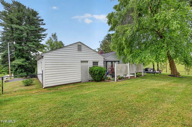 299 Old Eleven Drive, Abingdon, VA 24210