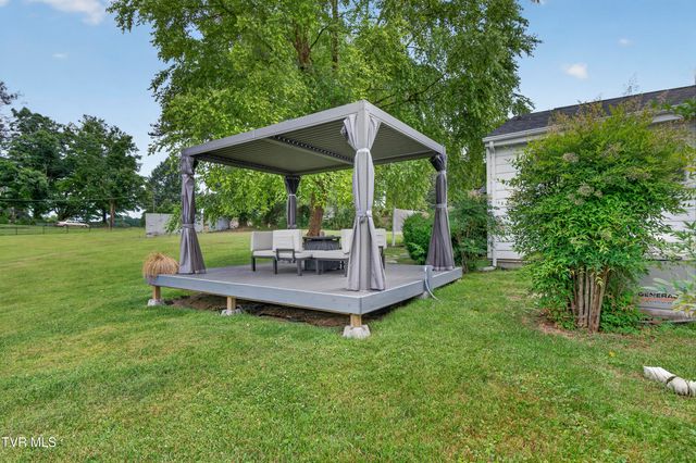 299 Old Eleven Drive, Abingdon, VA 24210