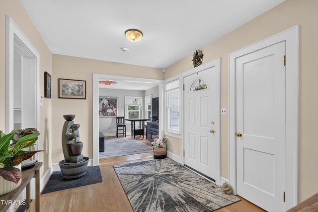 299 Old Eleven Drive, Abingdon, VA 24210