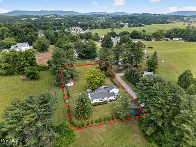 299 Old Eleven Drive, Abingdon, VA 24210