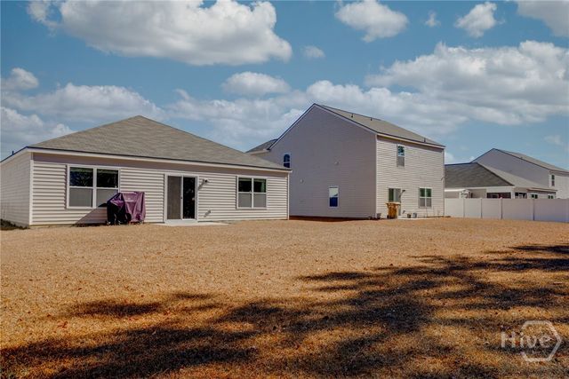 275 Caribbean Village Drive, Guyton, GA 31312