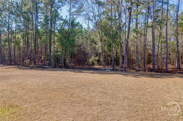 275 Caribbean Village Drive, Guyton, GA 31312