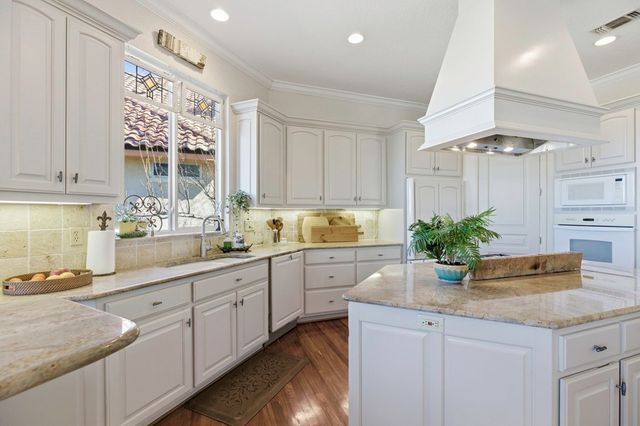 436 Paradise Point, Boerne, TX 78006