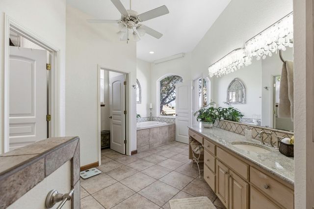 436 Paradise Point, Boerne, TX 78006