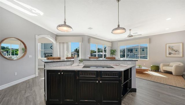 560 CHIPPING LANE, Longboat Key, FL 34228