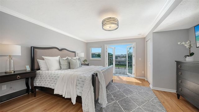 560 CHIPPING LANE, Longboat Key, FL 34228