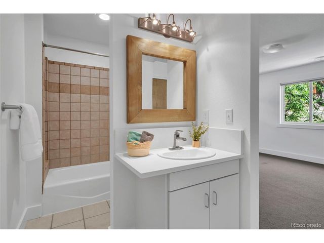 1221 Linden Ave, Boulder, CO 80304