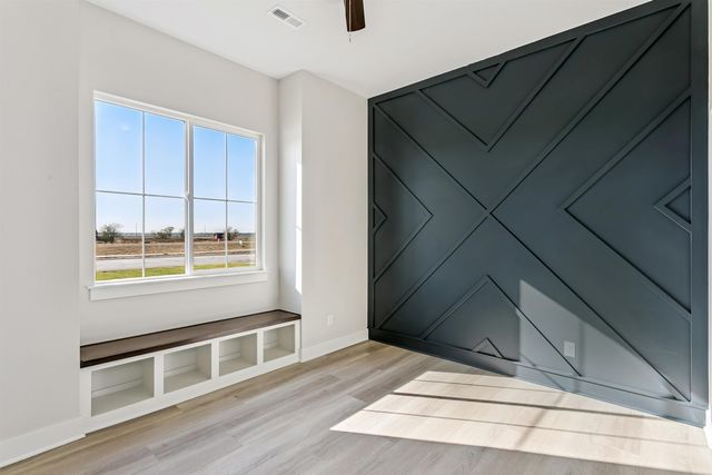 1640 E Appleton St, Valley Center, KS 67147