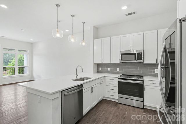 3630 N Davidson Street, Charlotte, NC 28205