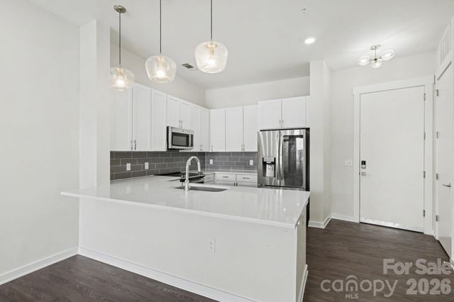 3630 N Davidson Street, Charlotte, NC 28205