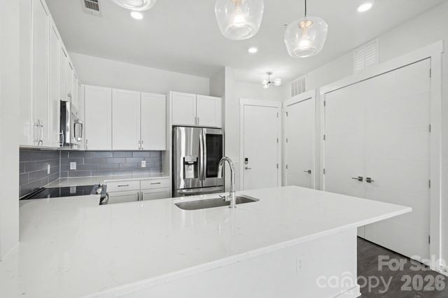 3630 N Davidson Street, Charlotte, NC 28205