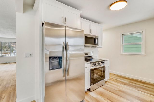 1605 14th Street S, Fargo, ND 58103