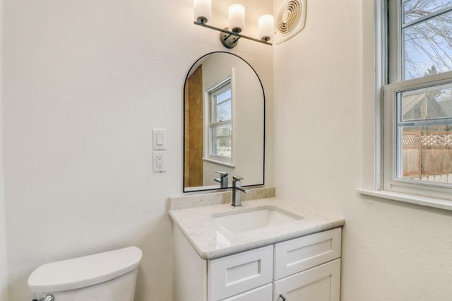 1605 14th Street S, Fargo, ND 58103