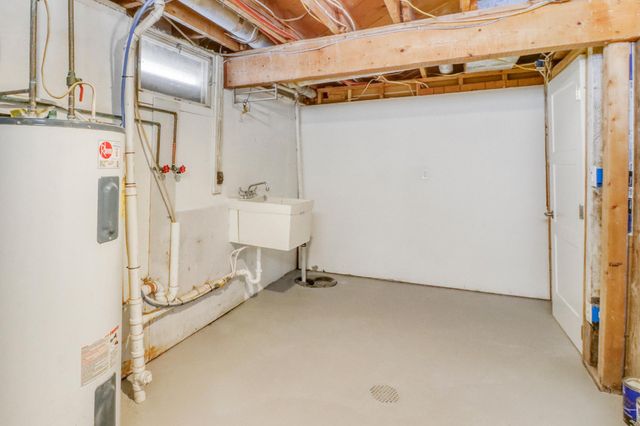 1605 14th Street S, Fargo, ND 58103