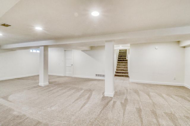 1605 14th Street S, Fargo, ND 58103